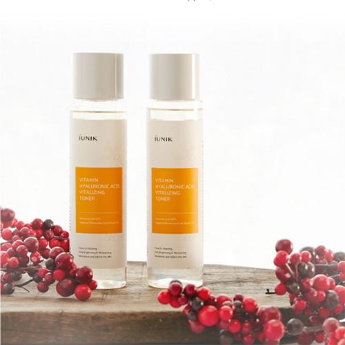 Iunik Витаминный тонер с гиалуроновой кислотой Vitamin Hyaluronic Acid Vitalizing Toner 200мл — изображение 3