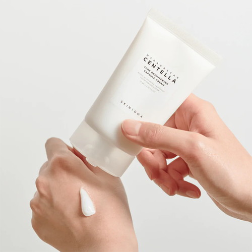 Skin1004 Многофункциональный крем против пигментации Madagascar Centella Tone Brightening Capsule 75 мл — изображение 5