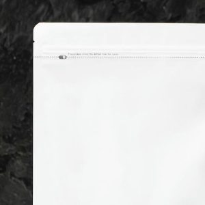 Пакет восьмишовный с боковыми фальцами,20 х 30 х 4 см,белый - 50 шт.